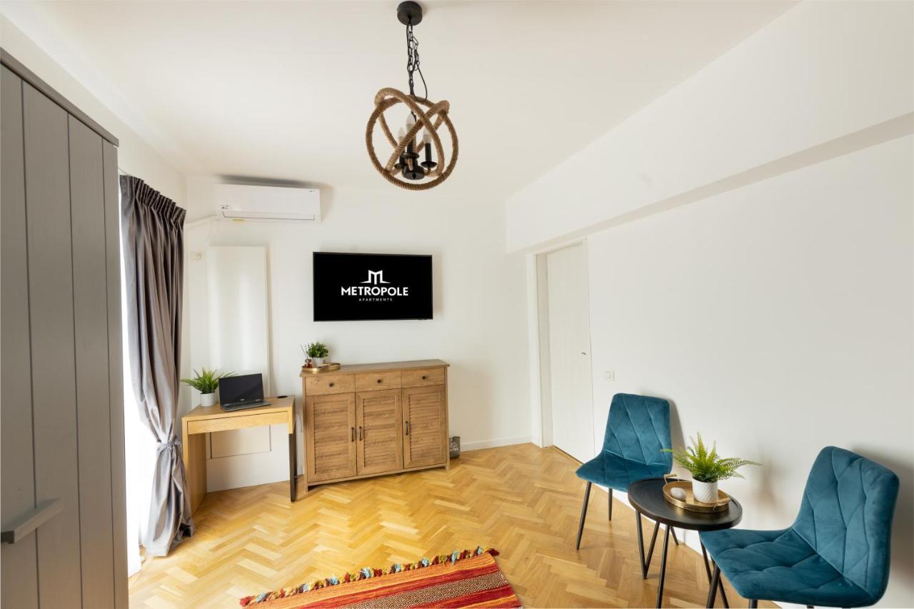 Metropole Apartments Panoramic Ateneum บูคาเรสต์ ภายนอก รูปภาพ