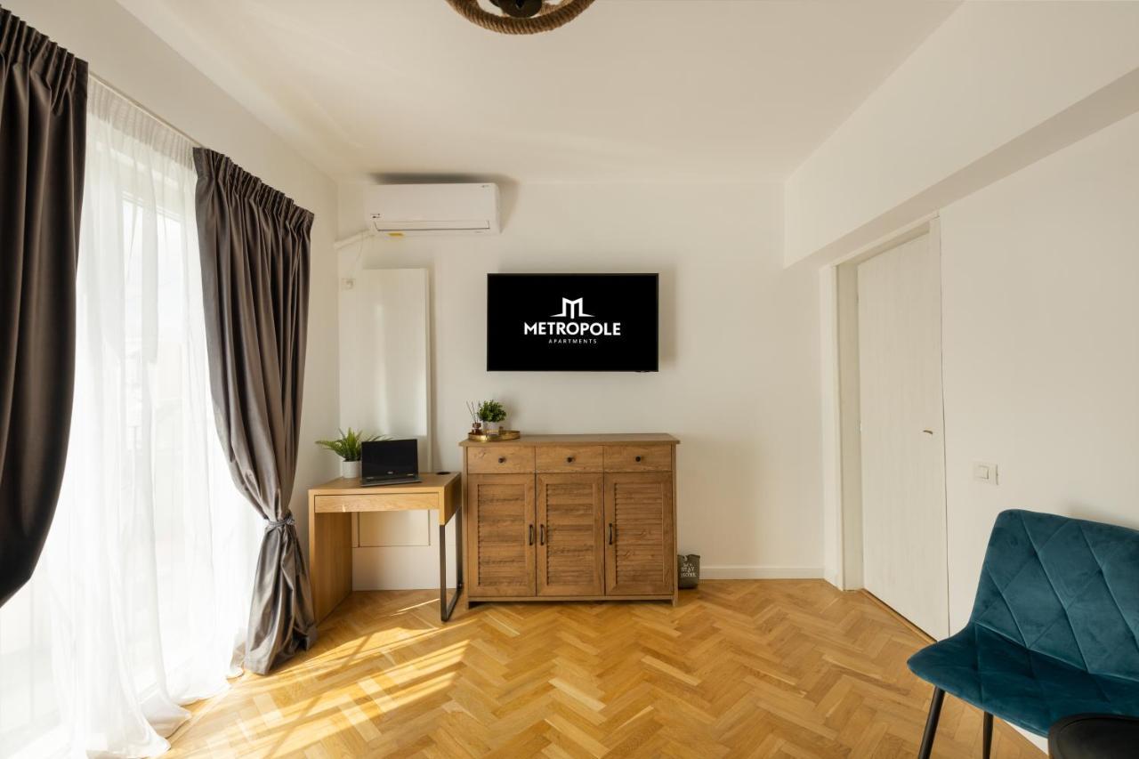 Metropole Apartments Panoramic Ateneum บูคาเรสต์ ภายนอก รูปภาพ