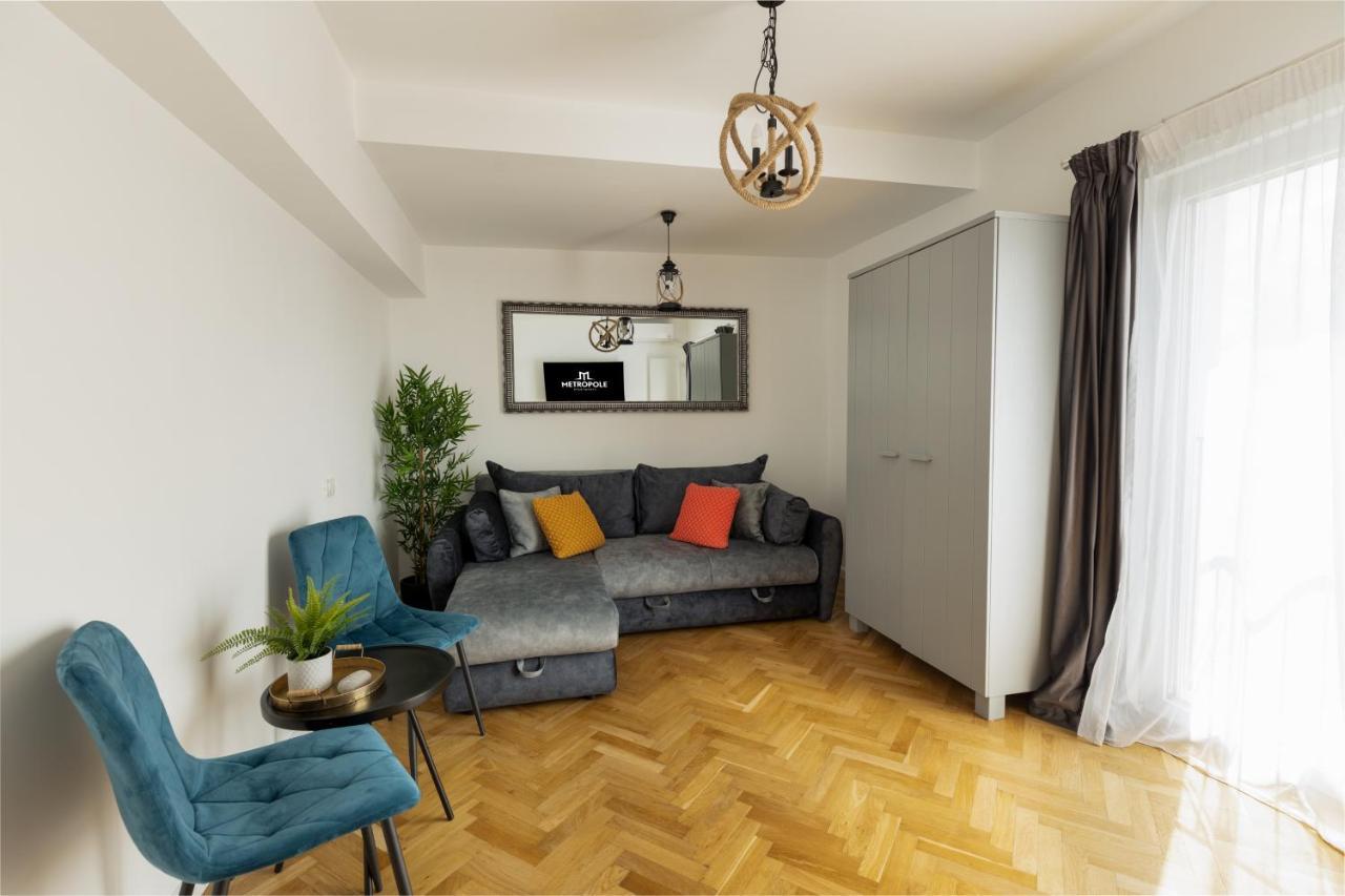 Metropole Apartments Panoramic Ateneum บูคาเรสต์ ภายนอก รูปภาพ